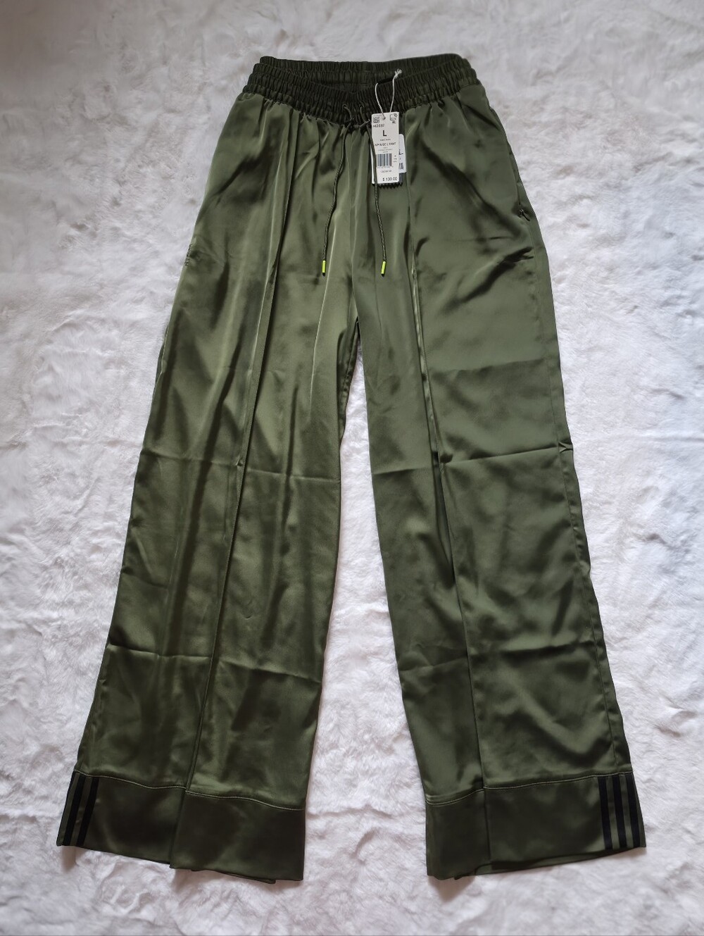 NWT Adidas x Ivy Park Wide Leg Pants | Wild Pine, L - Picture 4 of 7